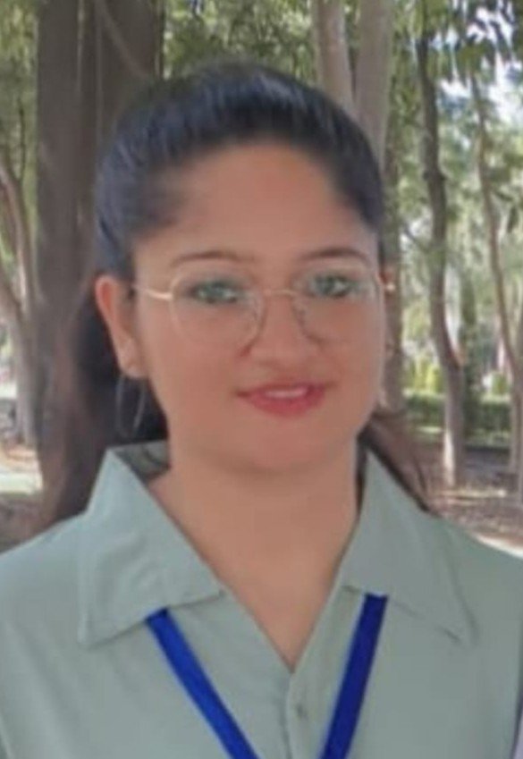 Chetali-Pasport Size Photo